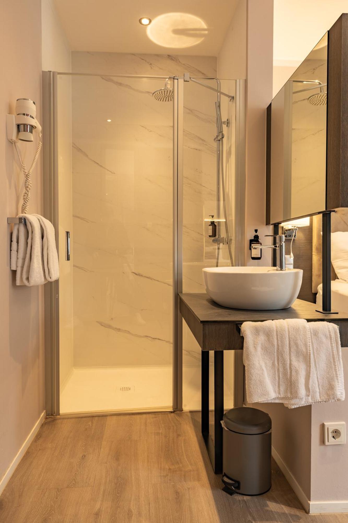 Mea Hotel Trewir Zewnętrze zdjęcie
