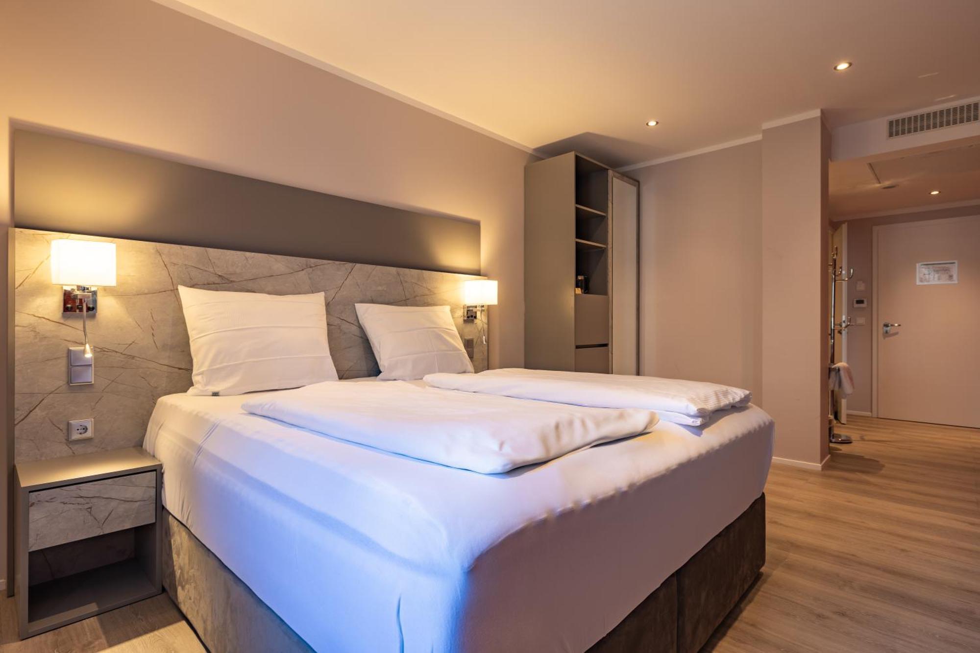 Mea Hotel Trewir Zewnętrze zdjęcie